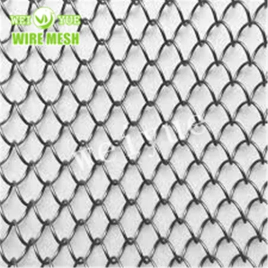 Chainmail 금속 커튼으로 천장을 높이세요